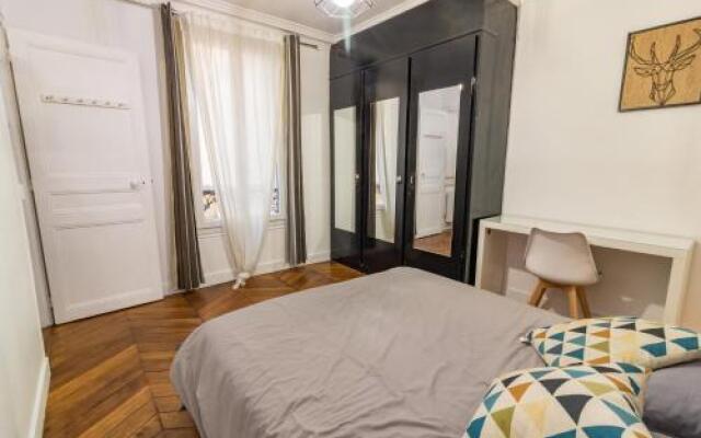 Private Apartments - Champs-Elysées