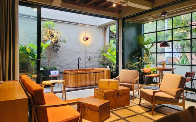 w Amazing Duplex w Perfect Deco in Poblado