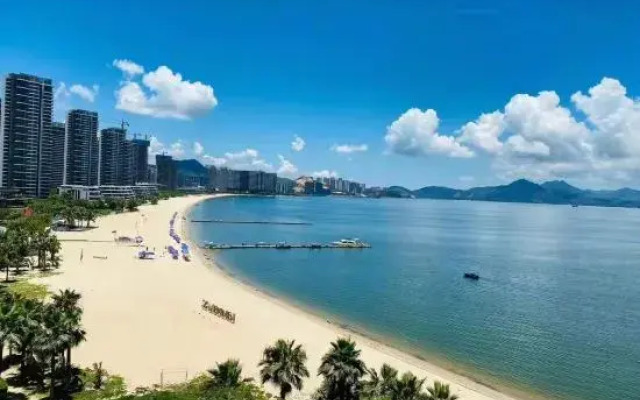 Huizhou China Resources Xiaodao Bay UK Seaview Design Apartment