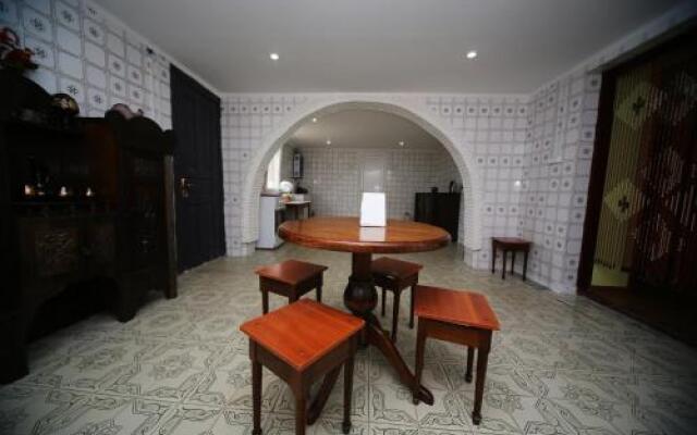 Hostel "Georgianize Yourself"