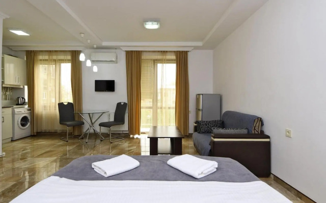 Apartaments on Komitas 20