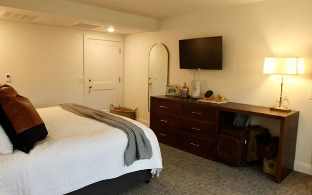 The Crazy Water Hotel