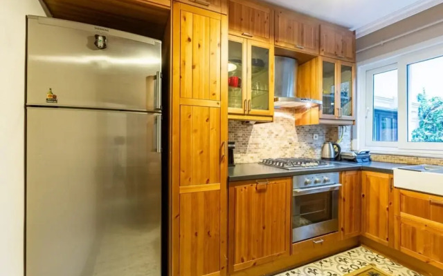 Cozy Flat With Dreamy Bosphorus View in Beyoglu