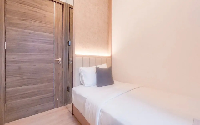 Big Spacious and Homey 3BR at Sky House BSD Apartment