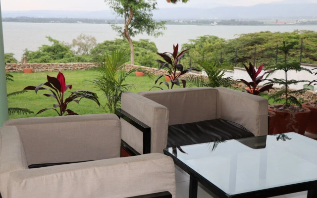 Sundown Hotels And Apartments Millimani