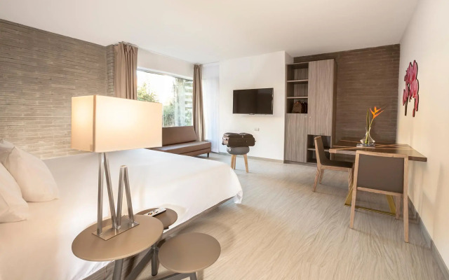 V Grand Hotel, a member of Radisson Individuals
