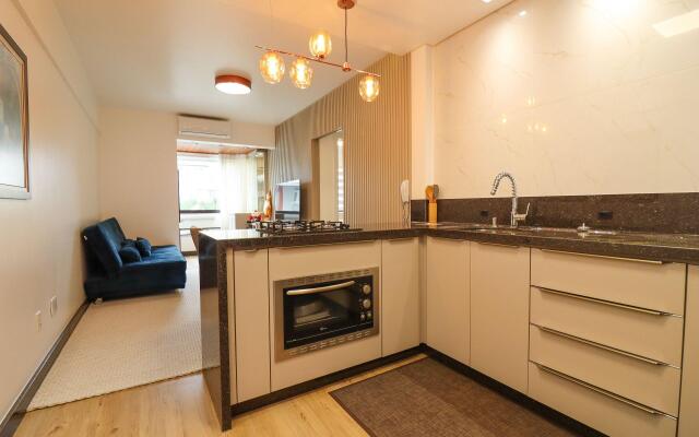 Excelente apto em condomínio frente mar - BX01I