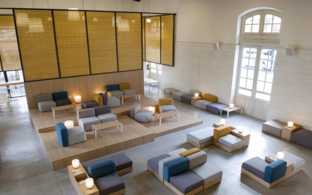 Up Station Hostel