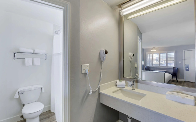 Best Western Space Age Lodge