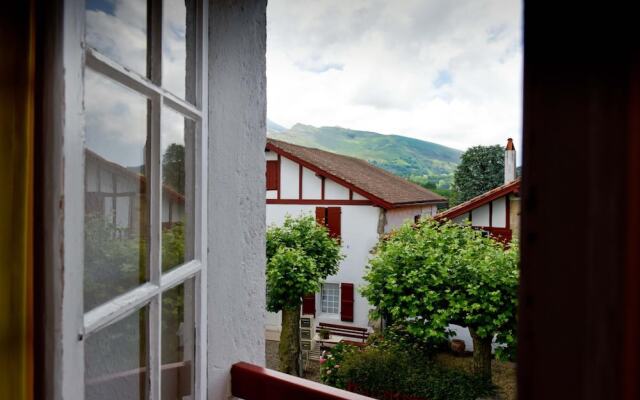 Hotel Restaurant Baratxartea