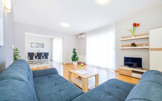 Brkic - Three Bedroom No.2