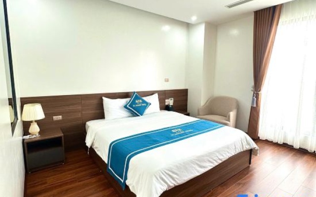 79 Luxury Hotel – Guest Rooms – Ha Nam