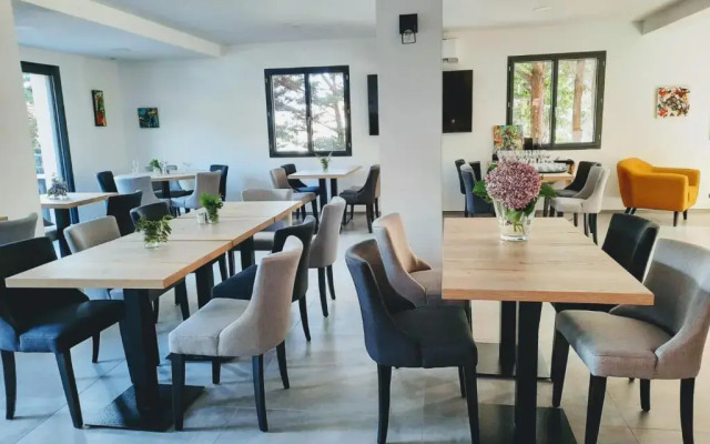 Hotel Casa Mea