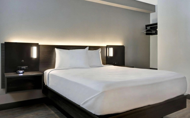 Studio 6 Jacksonville, FL - Baymeadows