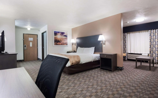 Quality Inn & Suites McCook