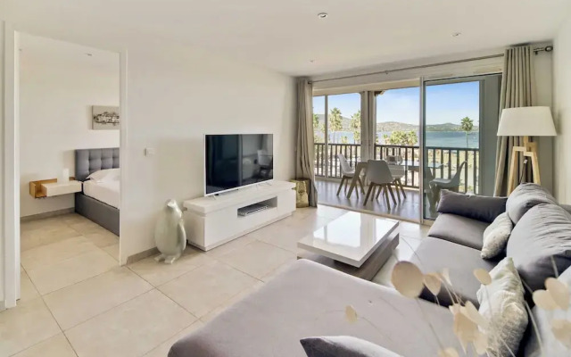Beautiful Flat With sea View - 4P - Gassin