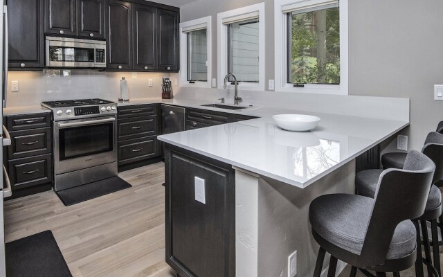 Coldstream Townhome 15