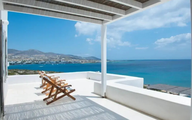 Seafront Villa Paros 3 Bedroom Luxury Villa With Pool