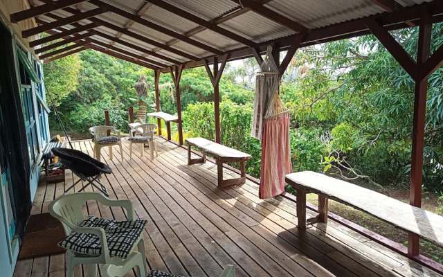 Mahina Lodge