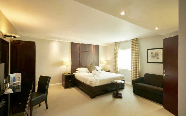Stamford Bridge Hotel - Image 5