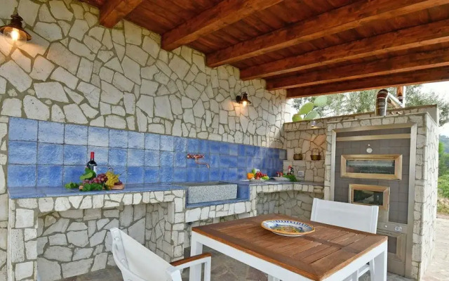 Villa Il Basto 8 in Cefal