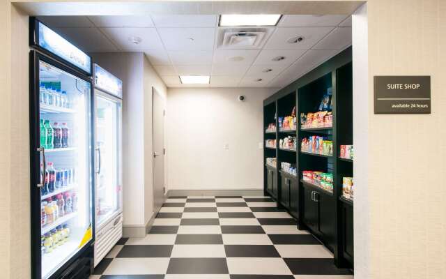 Hampton Inn Stafford/Quantico & Conference Center