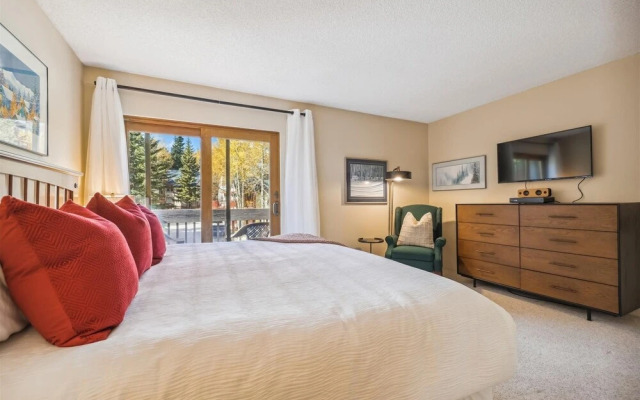 Winter Point 20 by RedAwning
