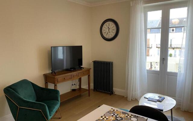 Appartement Vichy, 2 pièces, 2 personnes - FR-1-489-364