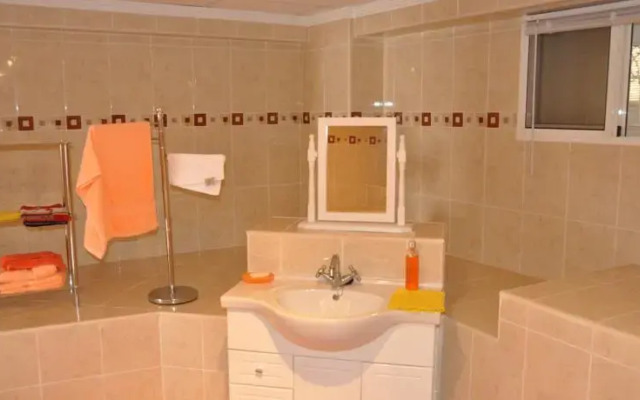 Chalet Lucentum