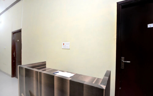 OYO 43320 Mannat Guest House