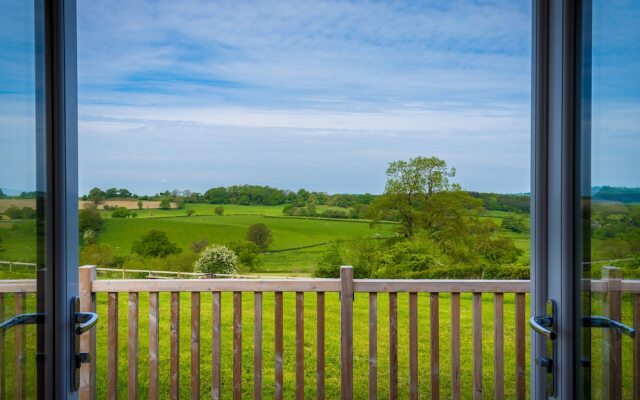 Moonrise Lodge - Curlew Lodge