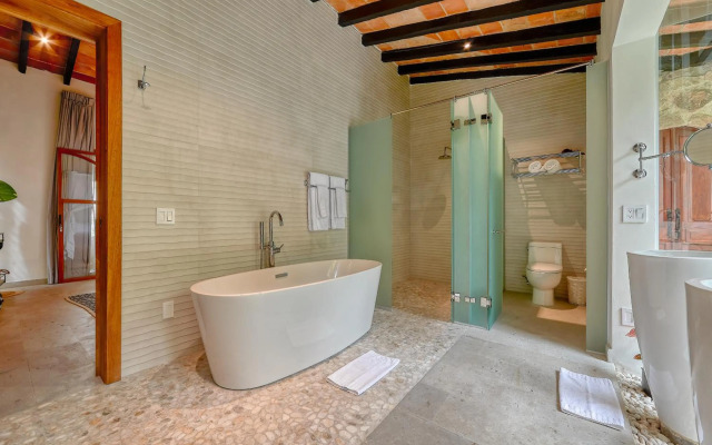 Maxwell Residences at Indah