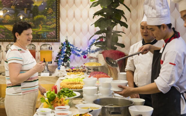 Galliot Hotel Nha Trang