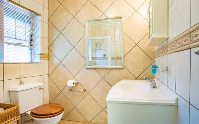 LeoZet Self catering apartment