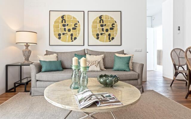 Beautiful 3-bedroom apartment in Cadiz center. San Antonio IV