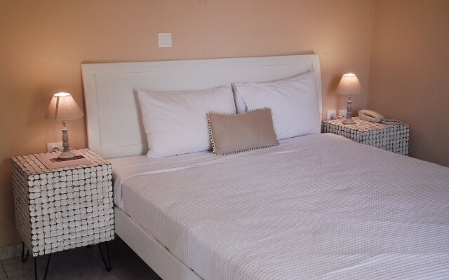 Samothraki Beach Apartments & Suites Hotel
