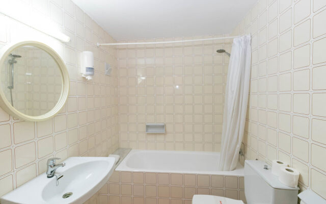 The White Apartments by Ibiza Feeling - Adults Only