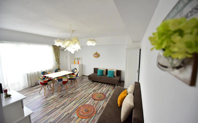 Mountain View Apartment