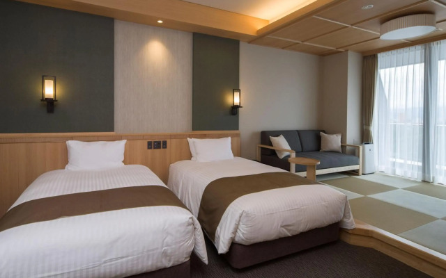 Dogo Onsen Hotel Kowakuen