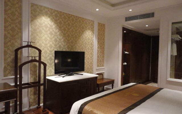 Hoang Nham Luxury Hotel