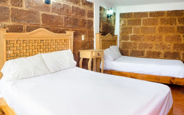 OYO Hotel Del Centro