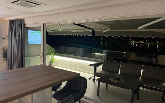 Tisno Central Apartments 2