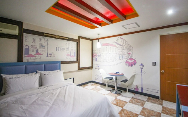 Jeonju Uadong Urban Stay Hotel