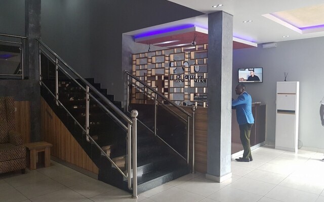 Eros Hotel and Suites Lekki