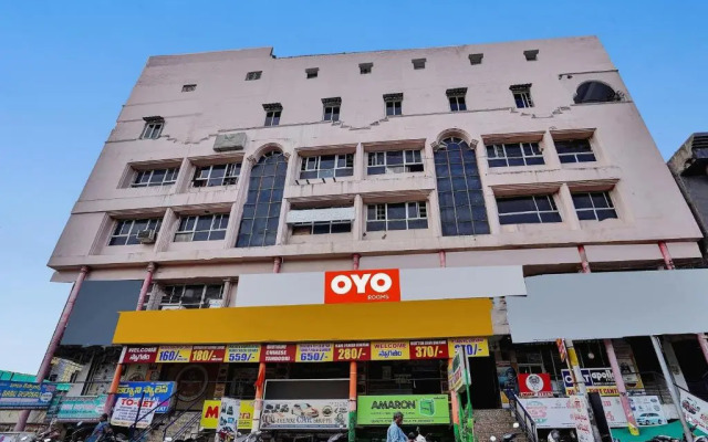OYO Sai Krishna Residency