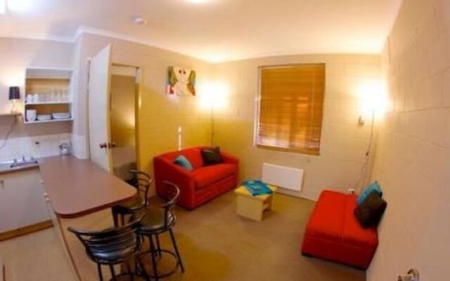 Snowlands Apartments