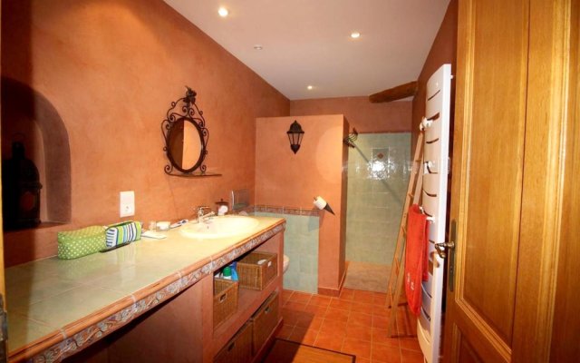 Apartment With 2 Bedrooms in Castéra-lectourois, With Pool Access, Enc