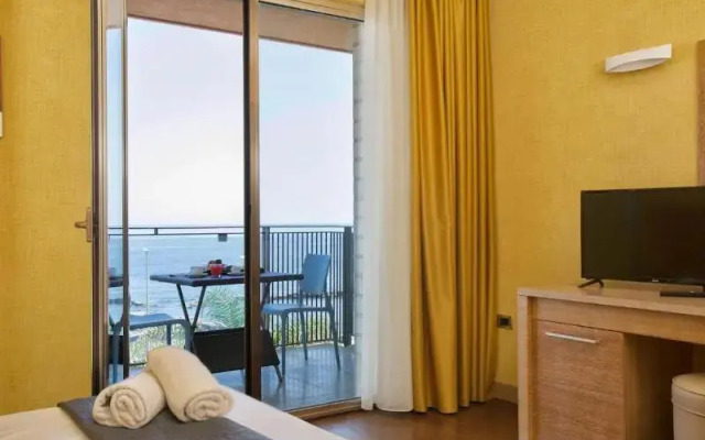 Grand Hotel Yachting Palace