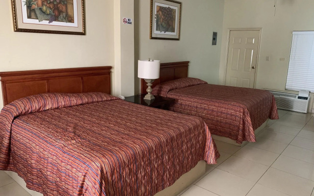 Hotel Plaza Riviera