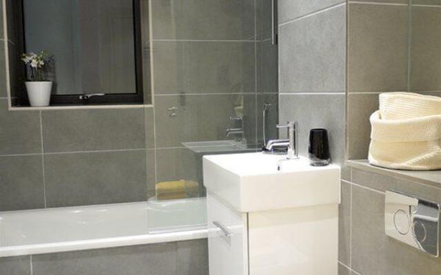 Caledonian Road Apartments